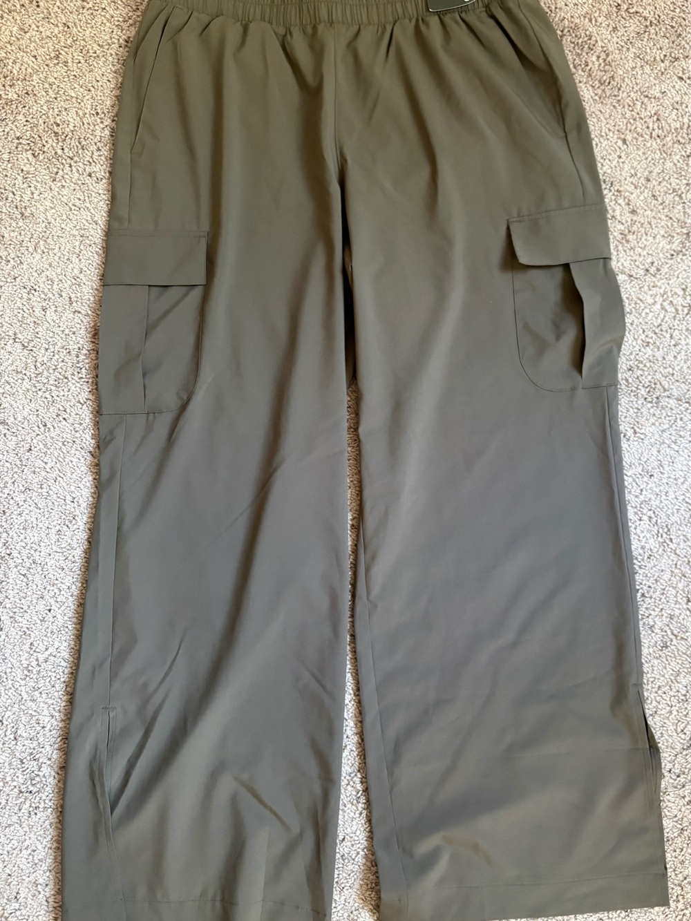 NWT Gap Women’s Olive Cargo Utility Pants Size L